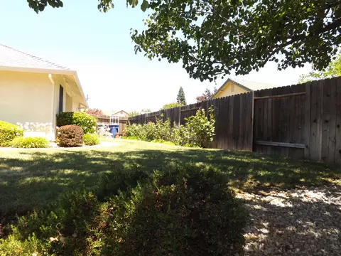 2735 Dawnridge Dr, Redding, CA 96001 photo 30