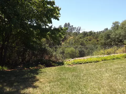 2735 Dawnridge Dr, Redding, CA 96001 photo 31