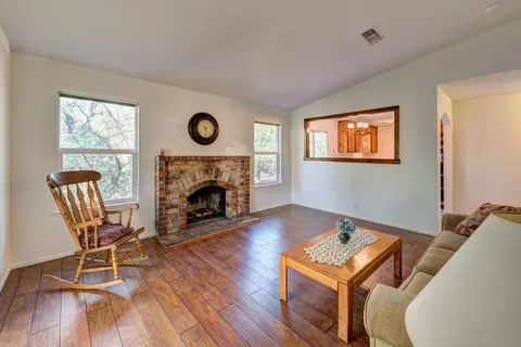 1266 Riviera Dr, Redding, CA 96001 photo 7