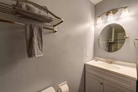 1266 Riviera Dr, Redding, CA 96001 photo 12