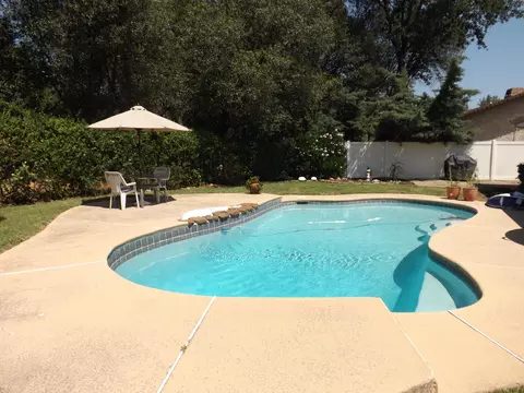 1423 Arroyo Manor Dr, Redding, CA 96003 photo 2
