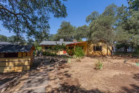 2061 Penn, Redding, CA 96002 photo 9