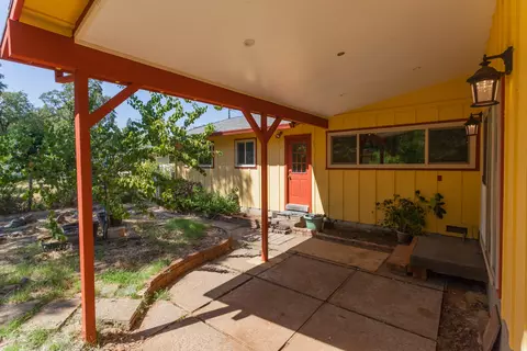 2061 Penn, Redding, CA 96002 photo 10