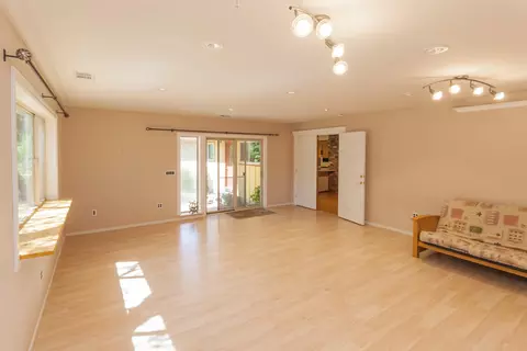 2061 Penn, Redding, CA 96002 photo 17