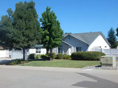 19362 Posey Ln, Redding, CA 96003 photo 4