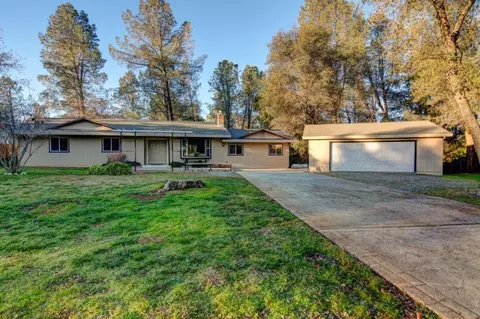 17118 Jay Dee Ln, Anderson, CA 96007 photo 2