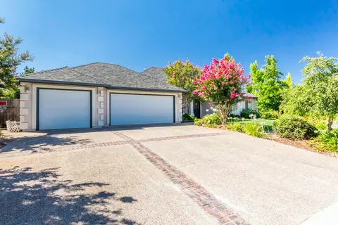 2111 Princeton Way, Redding, CA 96003 photo 35
