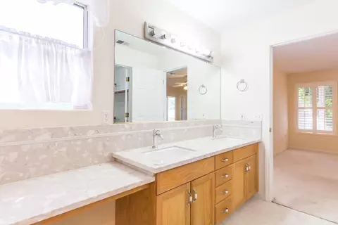 2111 Princeton Way, Redding, CA 96003 photo 19