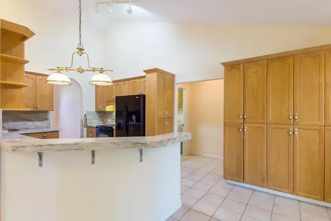 2111 Princeton Way, Redding, CA 96003 photo 14