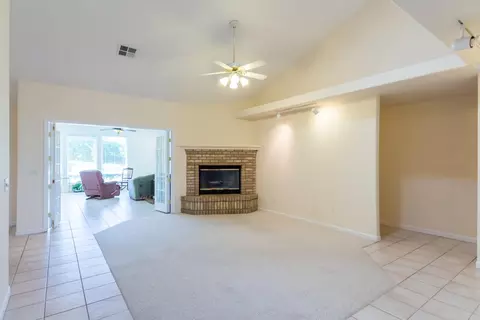 2111 Princeton Way, Redding, CA 96003 photo 10