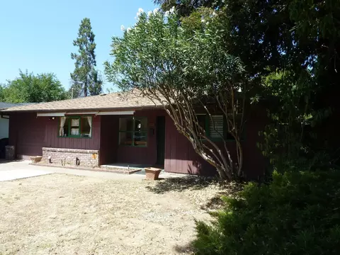 662 State St, Redding, CA 96001 photo 1
