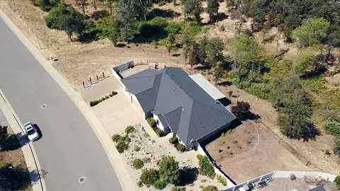 1352 Spinnaker Dr, Redding, CA 96003 photo 33