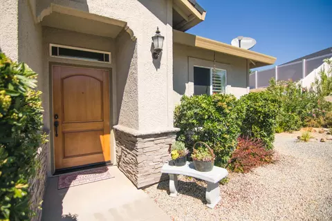 1352 Spinnaker Dr, Redding, CA 96003 photo 3