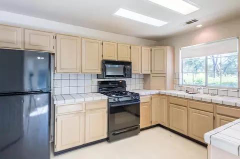 1741 Gold Hills Dr, Redding, CA 96003 photo 6