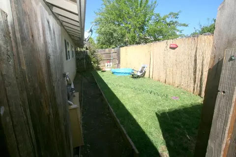2760 Heather Ln, Redding, CA 96002 photo 34