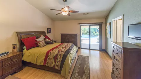 1725 Vinson Dr, Redding, CA 96003 photo 14