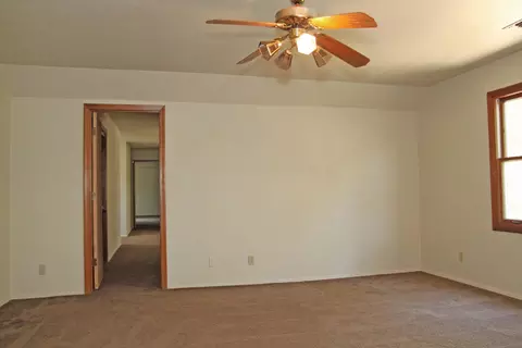 2480 Templeton Dr, Redding, CA 96002 photo 17