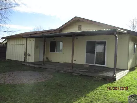 312 Bruce St, Yreka, CA 96097 photo 5