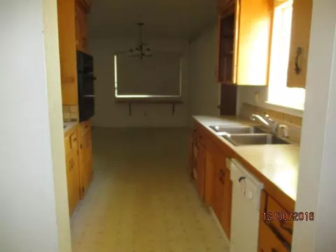 312 Bruce St, Yreka, CA 96097 photo 7
