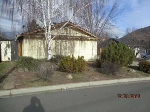 312 Bruce St, Yreka, CA 96097 photo 1