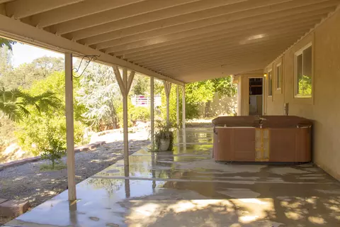 1831 Riviera Dr, Redding, CA 96001 photo 16