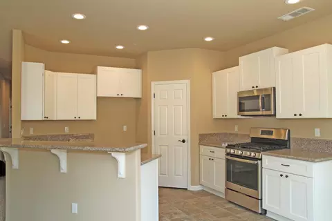 1256 Lombard Trl, Redding, CA 96001 photo 7