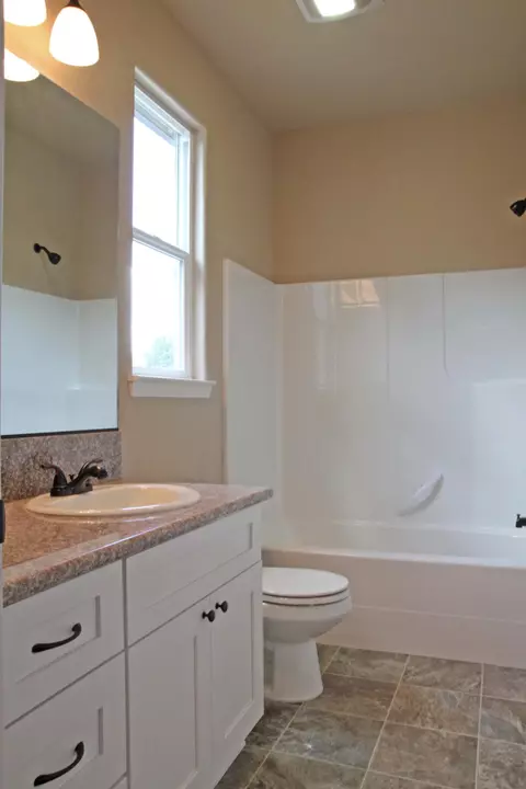 1256 Lombard Trl, Redding, CA 96001 photo 17