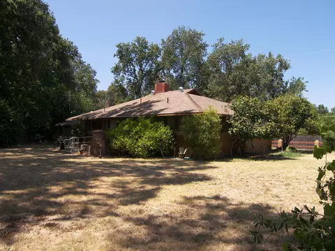19670 Valley Ln, Redding, CA 96002 photo 14