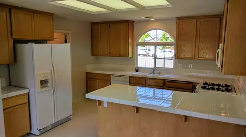 3511 Wasatch Dr, Redding, CA 96001 photo 6