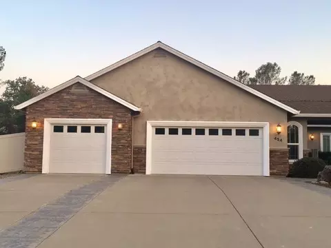 454 Spire Point Dr, Redding, CA 96003 photo 3