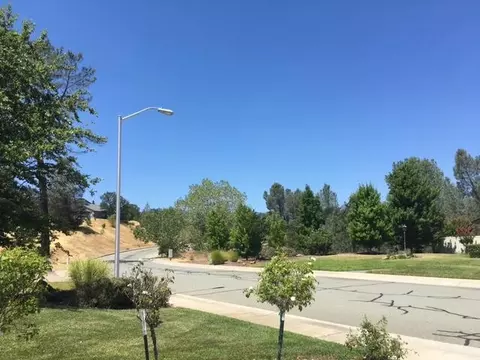 454 Spire Point Dr, Redding, CA 96003 photo 34