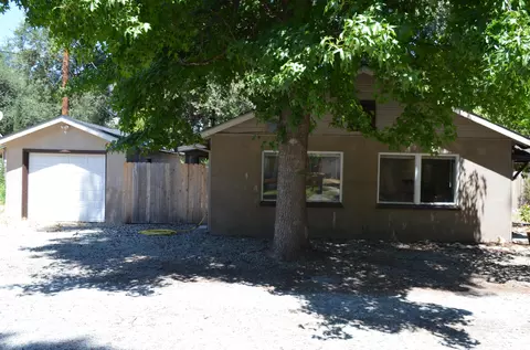 2840 Kelly Ln, Redding, CA 96002 photo 1