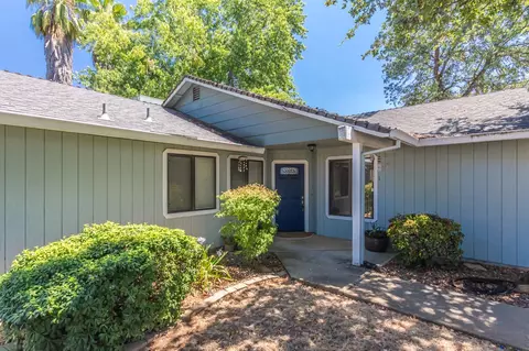 1955 Trumpet Dr, Redding, CA 96003 photo 2