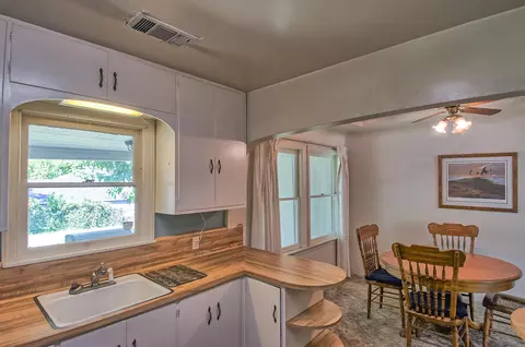 1600 Jay St, Redding, CA 96001 photo 12