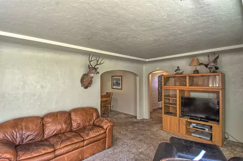 1600 Jay St, Redding, CA 96001 photo 7