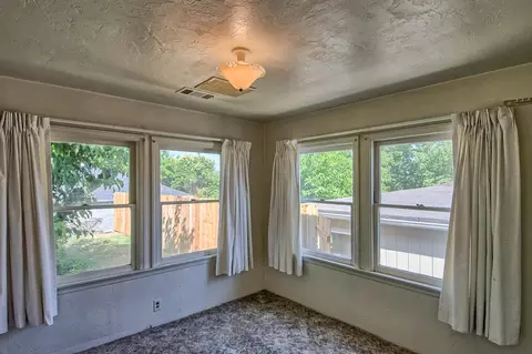 1600 Jay St, Redding, CA 96001 photo 19