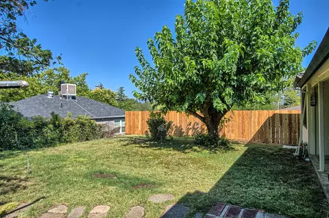 1600 Jay St, Redding, CA 96001 photo 27