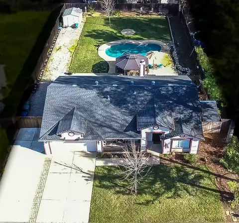4335 Agnes May Dr, Redding, CA 96002 photo 1