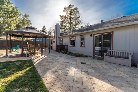 4335 Agnes May Dr, Redding, CA 96002 photo 22