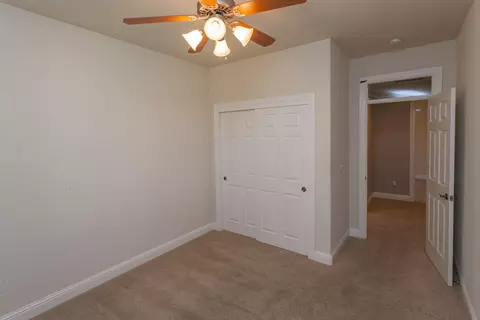 531 Castenda Dr, Redding, CA 96003 photo 11