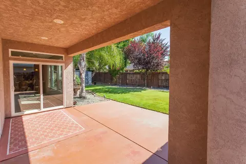 531 Castenda Dr, Redding, CA 96003 photo 19
