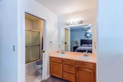 3819 Canterbury Dr, Redding, CA 96002 photo 8