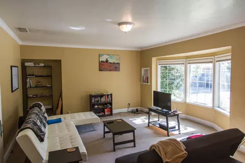 2350 Cliff Dr, Redding, CA 96001 photo 4