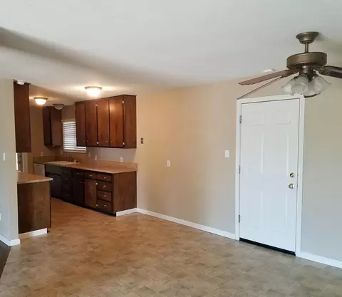 3420 Little St, Redding, CA 96003 photo 10
