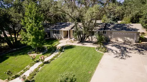 3428 Toro Way, Redding, CA 96002 photo 2