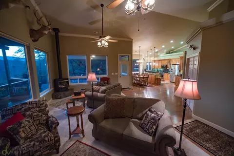 19202 Kamloop Rd, Lakehead, CA 96051 photo 8
