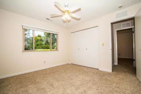 2135 Karen Pl, Redding, CA 96001 photo 11