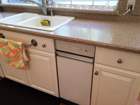 2440 Pinion Ct, Redding, CA 96002 photo 17