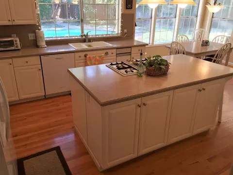 2440 Pinion Ct, Redding, CA 96002 photo 3
