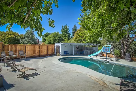 3615 Tamarack Dr, Redding, CA 96003 photo 49
